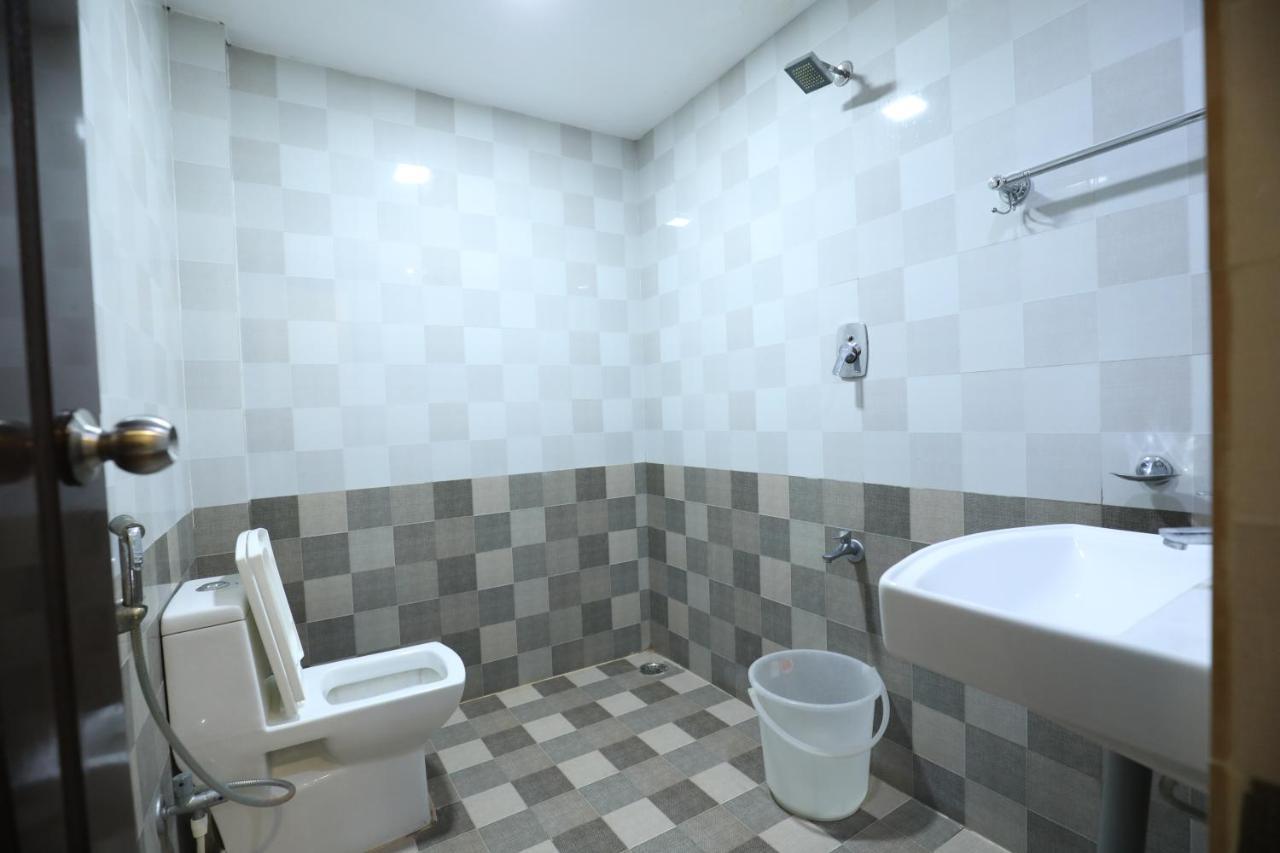 Hotel Rydham Maduráj Kültér fotó