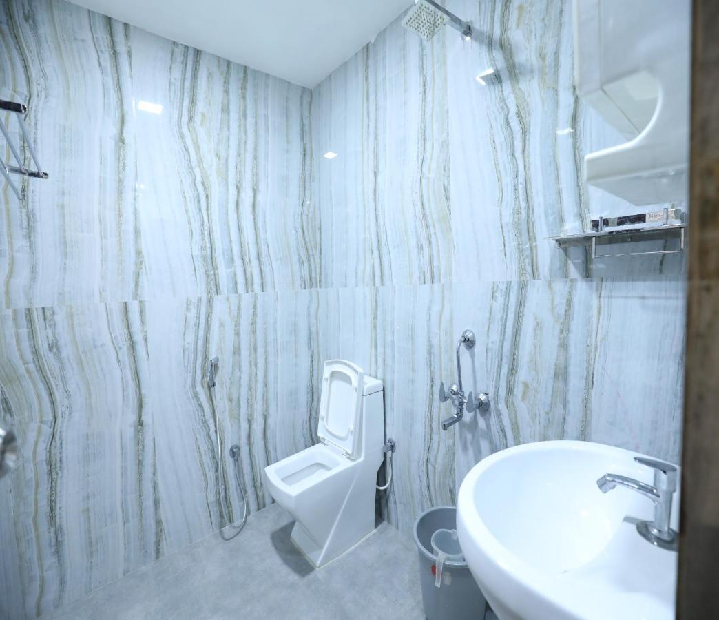Hotel Rydham Maduráj Kültér fotó